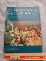 Boek: de vorstinnen van Brugge, Ophalen of Verzenden, Zo goed als nieuw