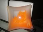 opblaasbaar kussen,als nieuw-jaren 80 aangekocht-pluimen in, Huis en Inrichting, Ophalen, Zo goed als nieuw