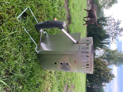 bbq, Tuin en Terras, Houtskoolbarbecues, Gebruikt, Met accessoires, Ophalen