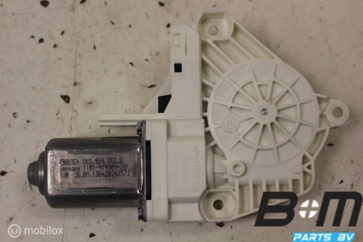 Raammotor RV (bijrijderskant) Audi Q5 8K0959802B, Auto-onderdelen, Interieur en Bekleding, Gebruikt