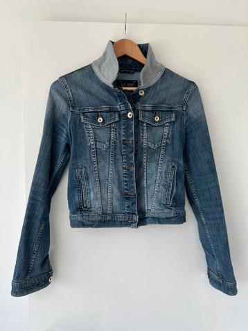 Jeans vestje ARMANI beschikbaar voor biedingen