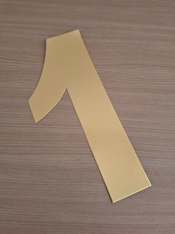 Gouden verjaardagscijfer 1  beschikbaar voor biedingen