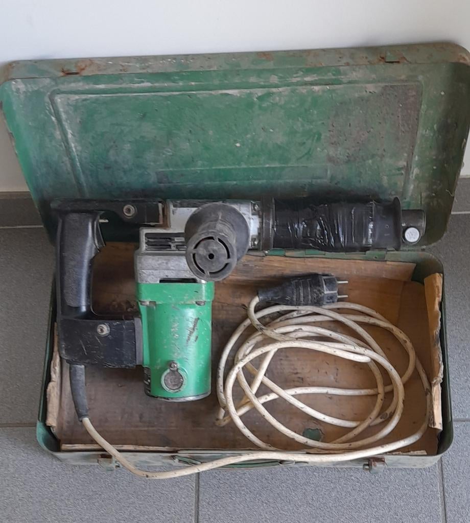 Breekhamer Hitachi, Doe-het-zelf en Bouw, Gereedschap | Boormachines, Ophalen, Gebruikt, 600 watt of meer, Boor- en/of Breekhamer