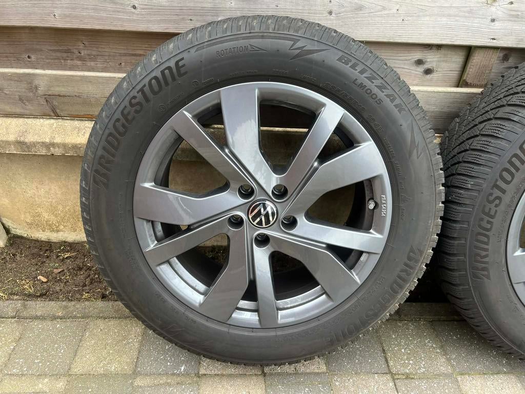 KIT HIVER VW TAYORN/TIGUAN « ROCKINGHAM » 235/55/R18, Autos : Pièces & Accessoires, Pneus et Jantes, Pneus hiver, Véhicule de tourisme