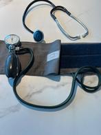 Een aneroide bloeddrukmeter met manchet, Enlèvement, Comme neuf