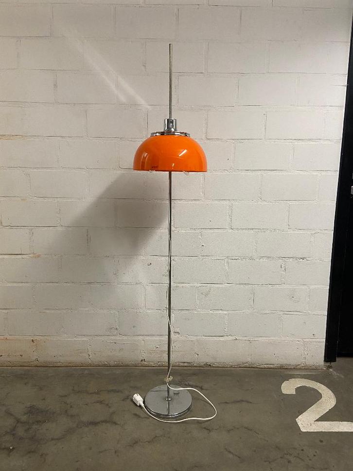 Harvey Guzzini Faro Vloerlamp, Maison & Meubles, Lampes | Lampadaires, Utilisé, 100 à 150 cm, Synthétique, Métal, Enlèvement