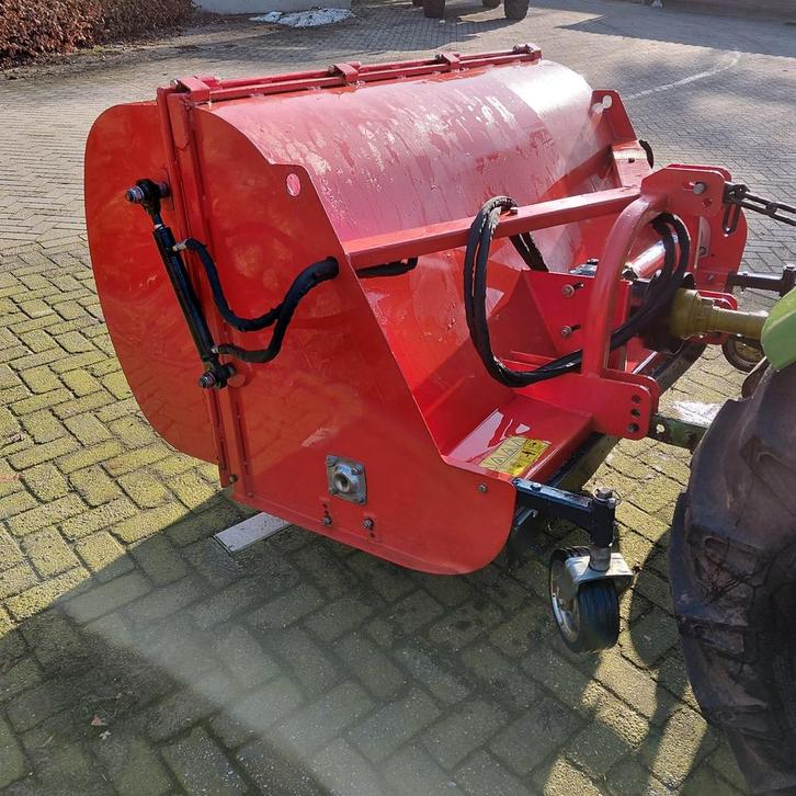 Faucheuse à fléaux avec bac de collecte, Articles professionnels, Agriculture | Outils, Enlèvement