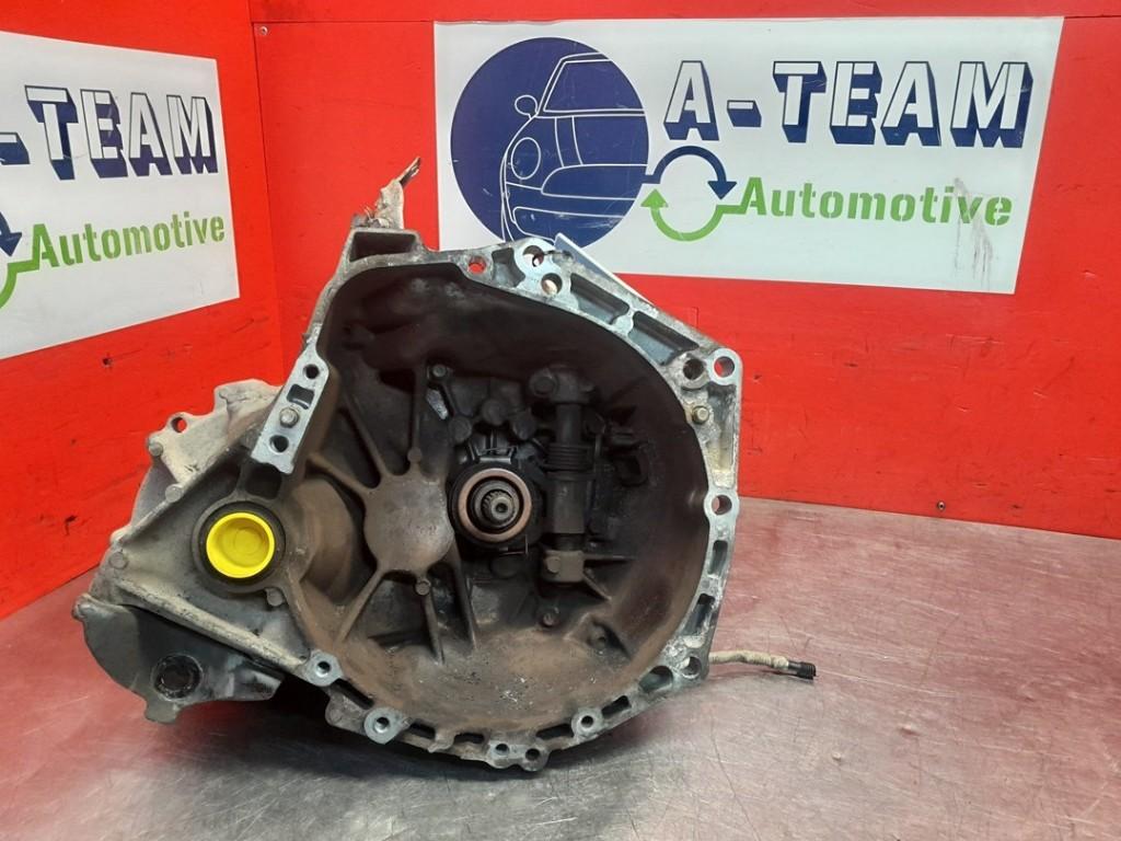 VERSNELLINGSBAK SCHAKEL ABS Peugeot 107 (01-2005/05-2014), Gebruikt, Peugeot