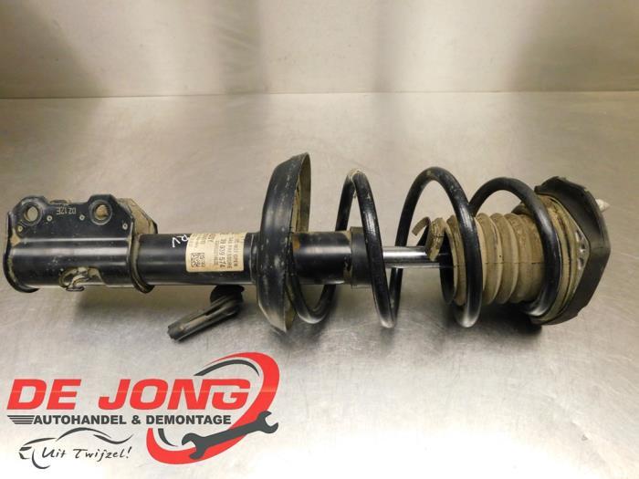 Schokdemperpoot rechts-voor van een Opel Astra, Auto-onderdelen, Ophanging en Onderstel, Opel, Gebruikt, 3 maanden garantie, Ophalen of Verzenden