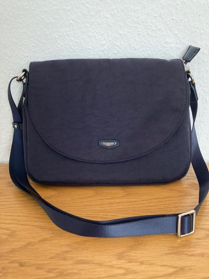 Schoudertas/handtas HEXAGONA-Paris, Handtassen en Accessoires, Tassen | Damestassen, Zo goed als nieuw, Handtas, Blauw, Ophalen of Verzenden