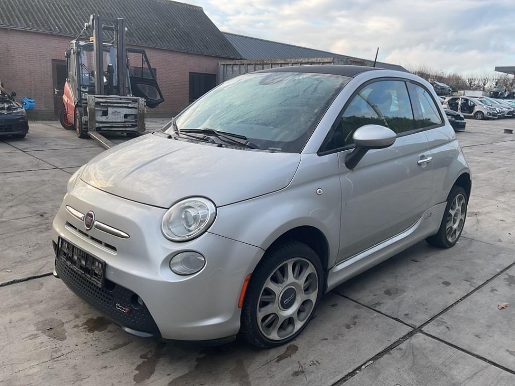 SPATBORD LINKS VOOR Fiat 500 (312) (|52015757|), Dhr. J. Ham, Gebruikt, Administratie@autoham.nl, Voor