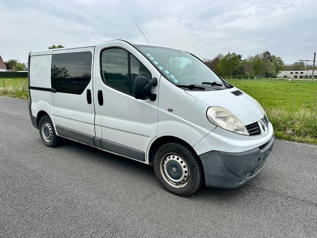 RENAULT TRAFIC 2.0 DCI L1H1, Diesel, Particulier, Tissu, Euro 4