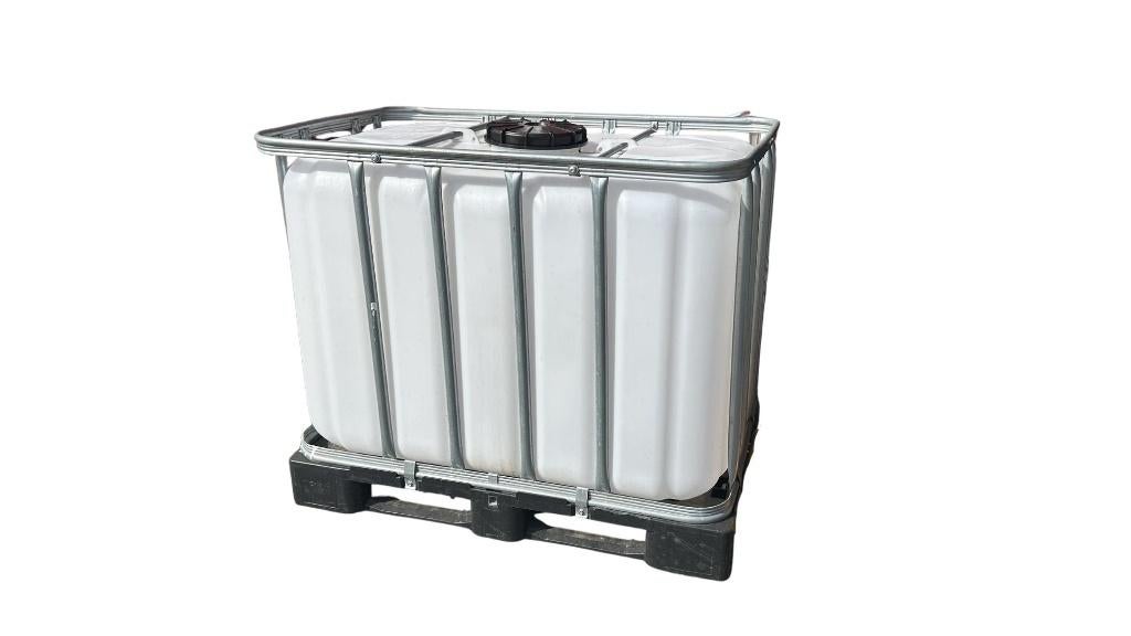 IBC container 650L, Tuin en Terras, Regentonnen, Zo goed als nieuw, Kunststof, 150 liter of meer, Met kraantje, Ophalen