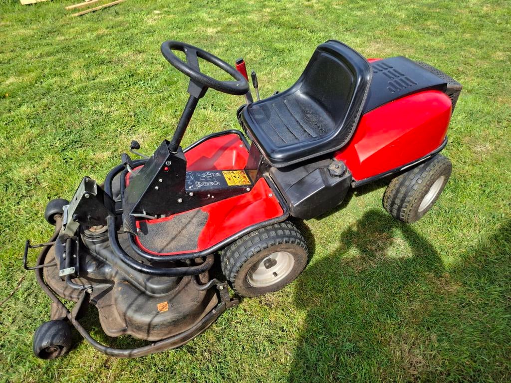 Tracteur tondeuse  jonsereds, Enlèvement