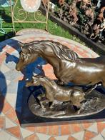 STATUE EN BRONZE SIGNE MILO (la jument et son poulain)., Enlèvement ou Envoi, Bronze