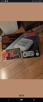 1 functionele Super Nintendo-console + bijbehorende doos met, Games en Spelcomputers, Ophalen of Verzenden