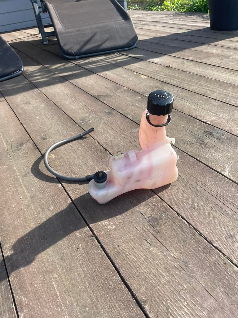 Réservoir d'huile d'origine Honda Vision, Vélos & Vélomoteurs, Enlèvement, Comme neuf