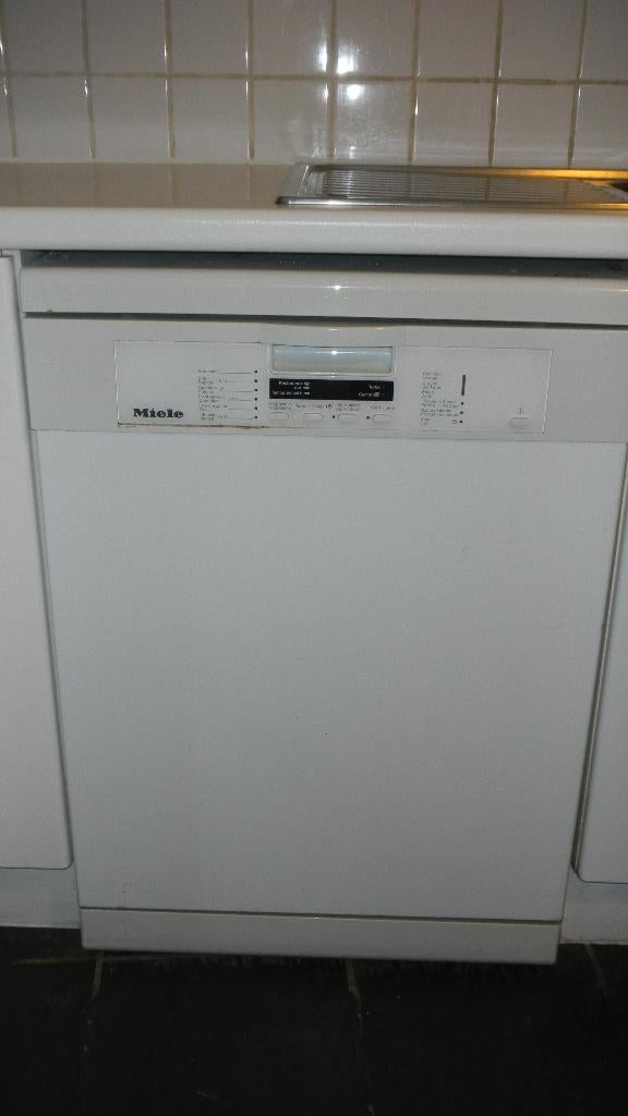 Vaatwasser Miele G1222, Elektronische apparatuur, Vaatwasmachines, Ophalen, Gebruikt, Minder dan 85 cm, Inbouw