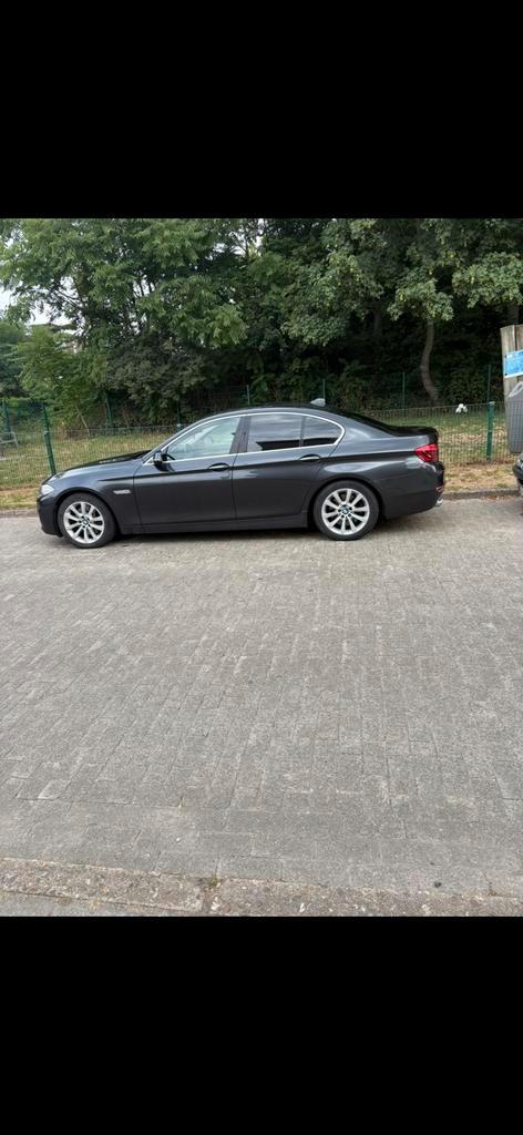 BMW 530xd 2014 Luxury – Zeer goede staat – 260.000 km, Autos, BMW, Particulier, Série 5, 4x4, Phares directionnels, Ordinateur de bord