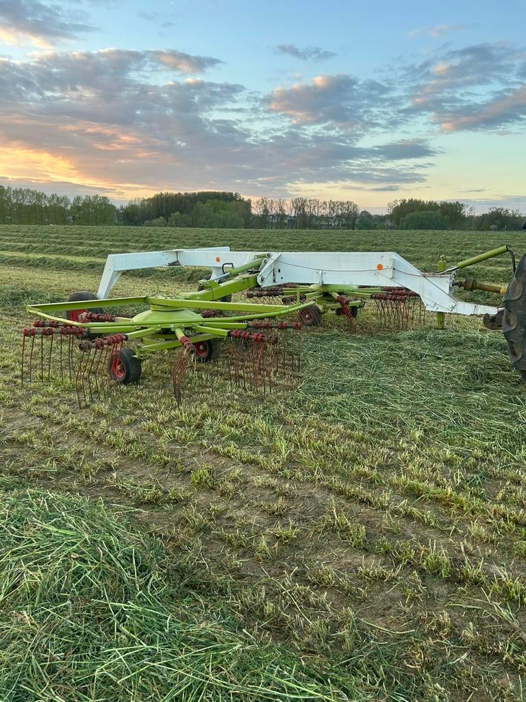 Claas ws 660 hark, Ophalen, Akkerbouw, Weidebouw