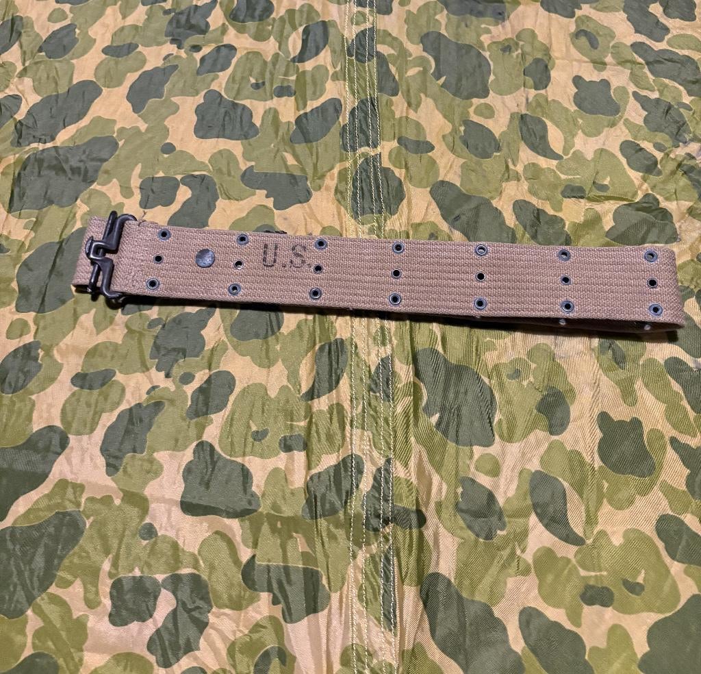 Tweede wereldoorlog US m1936 pistol belt 1943, Ophalen of Verzenden, Landmacht, Overige typen