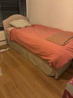 Eenpersoonsbed (90x200cm, beige stof), Huis en Inrichting, Slaapkamer | Matrassen en Bedbodems, Ophalen, 90 cm, Eenpersoons, Nieuw