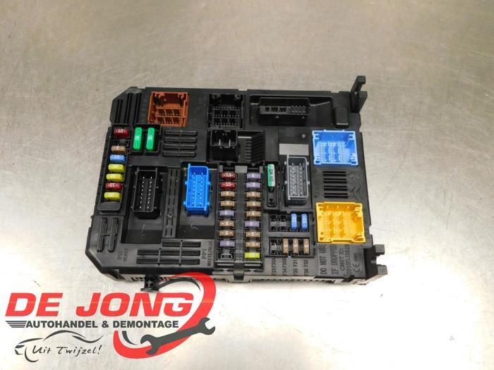Boîte à fusibles d'un Citroen Jumpy, -, 3 mois de garantie, Utilisé, -
