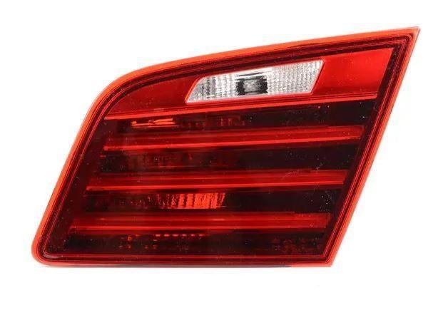 Achterlicht op klep rechts BMW 5 serie F10 + LCi  6321730616, Auto-onderdelen, Verlichting, BMW, Nieuw, Ophalen of Verzenden