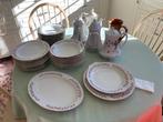 tafel servies, Huis en Inrichting, Ophalen, Zo goed als nieuw, Porselein, Bord(en)