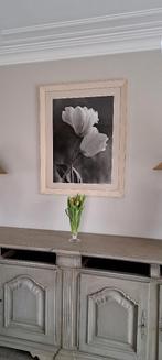 Kader met tulpen, Enlèvement