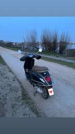Vespa Primavera, Fietsen en Brommers, Scooters | Vespa, Ophalen of Verzenden, Zo goed als nieuw