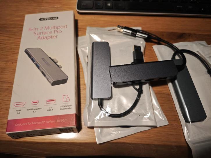 id card reader dvdrw usb-c hub bluetooth toetsenbord, Computers en Software, Dockingstations, Nieuw, USB-hub, Harde schijf, Laptop