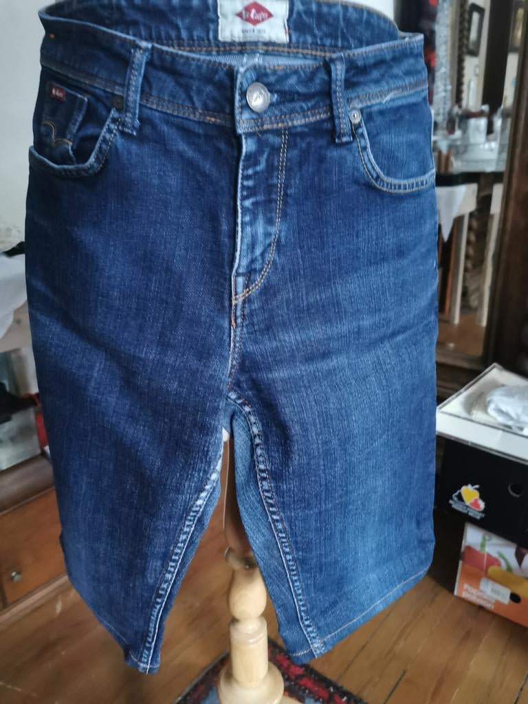 Joli short en jean pour femme de la marque Leecooper, Enlèvement