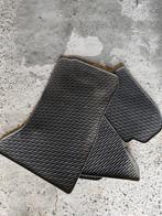 Tapis en caoutchouc BMW F10/F11, Enlèvement