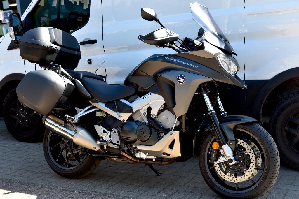 HONDA 800 CROSSRUNNER ***MOTOVERTE.BE***, Occasion, Bedrijf, 800 cc, Toermotor