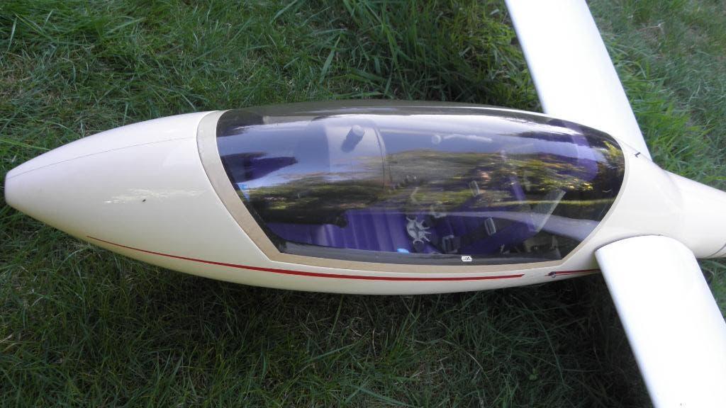 Top zwever deze L33 SOLO, Hobby en Vrije tijd, Modelbouw | Radiografisch | Vliegtuigen, Zo goed als nieuw, RTF (Ready to Fly)