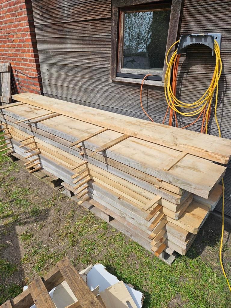 Planches de bois estimées 55 mm xL=+2,5 m xW=+25 cm à Houtha, Jardin & Terrasse, Poteaux, Poutres & Planches, Planches, Enlèvement