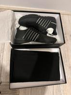 Sneakers  dsquared2 leer zwart maat 41/42 nieuw, Vêtements | Hommes, Chaussures, Neuf, Enlèvement ou Envoi, Baskets, Noir