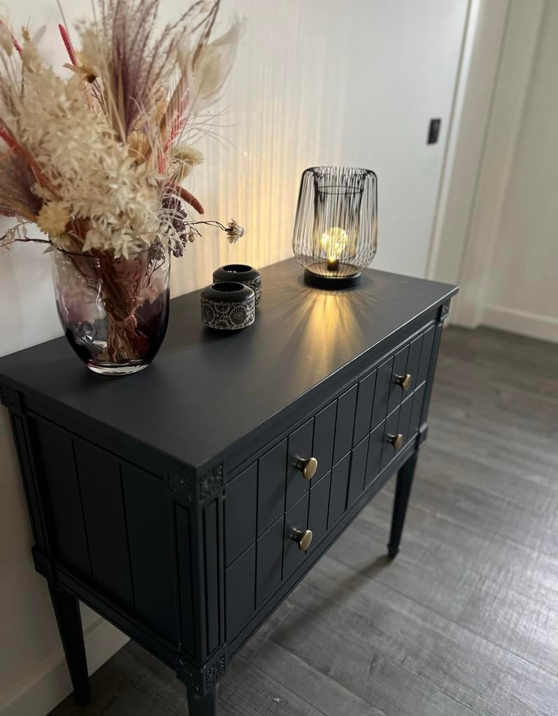 Wandtafel, Ophalen, Zo goed als nieuw