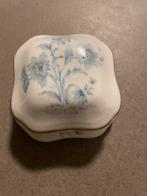 Frans Limoges porseleinen sieradendoosje – Porcelaines Gilis, Antiek en Kunst, Ophalen