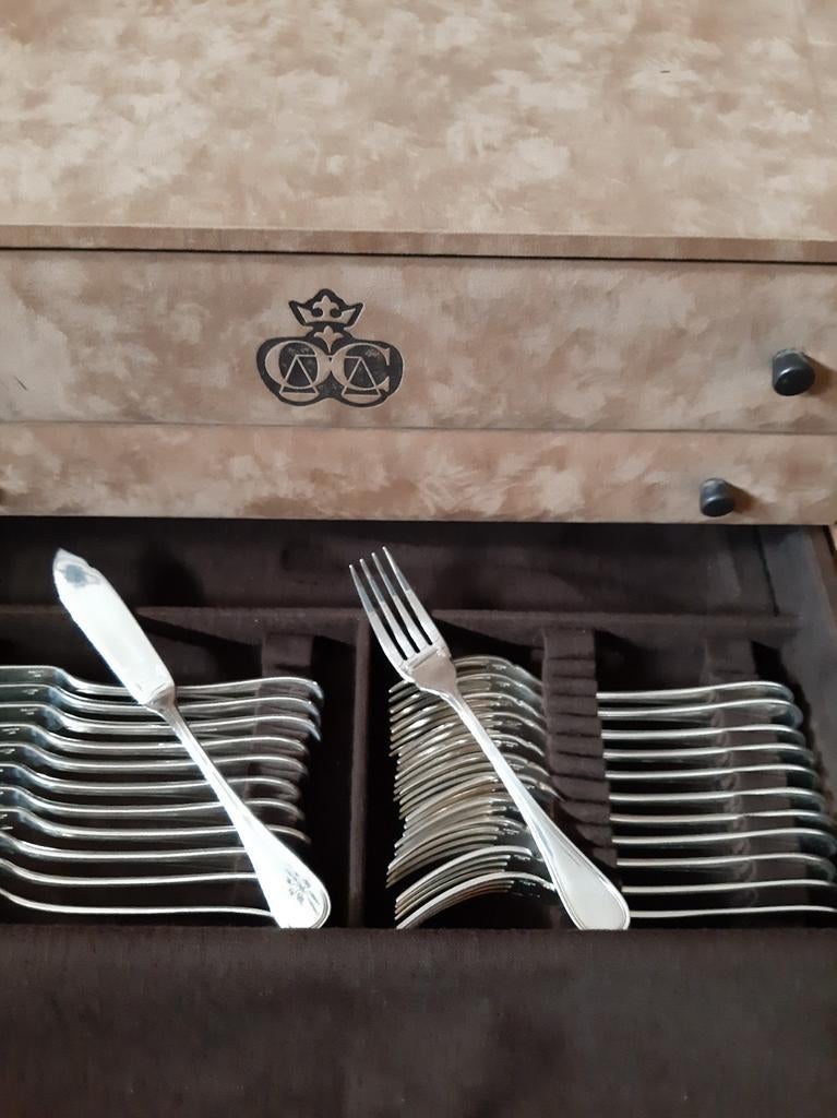 Christofle verzilverd bestek Albi, Ophalen