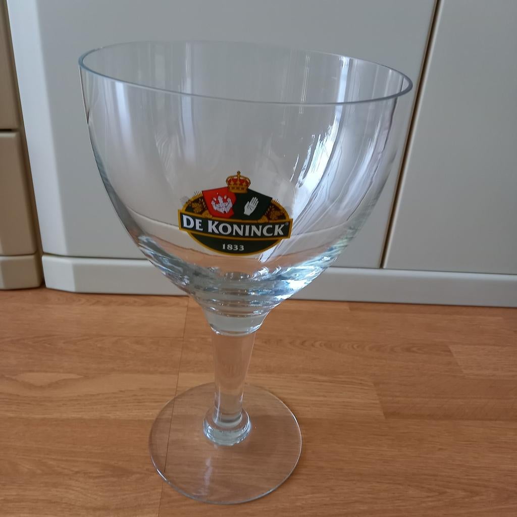 QUELQU'UN D'AUTRE A UN BAL ?, Collections, Enlèvement ou Envoi, De Koninck