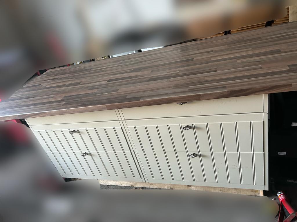 Table/armoire de cuisine, Enlèvement