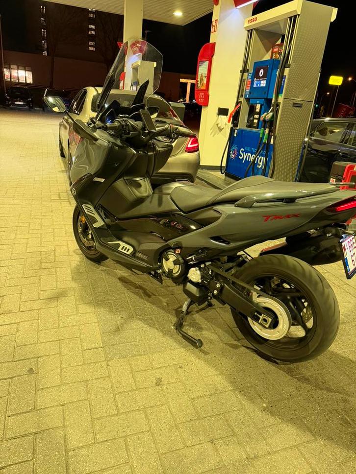 Tmax 560 Techmax, Vélos & Vélomoteurs, Scooters | Yamaha, Comme neuf, Autres modèles, Essence, Enlèvement