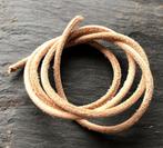 Koord van ruw yakleer, lichtbruin, Bijoux, Sacs & Beauté, Colliers, Enlèvement ou Envoi, Neuf, Brun, Autres matériaux