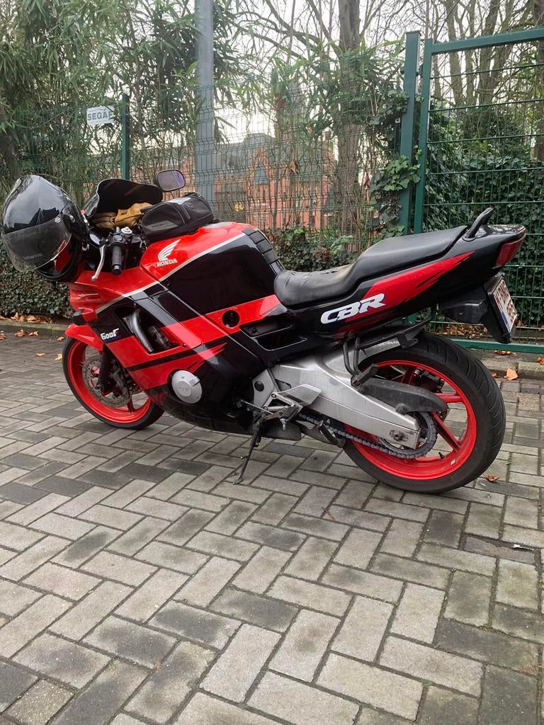 Honda cbr600 f2 bj 1990 kilom 69000, Motos, Enlèvement