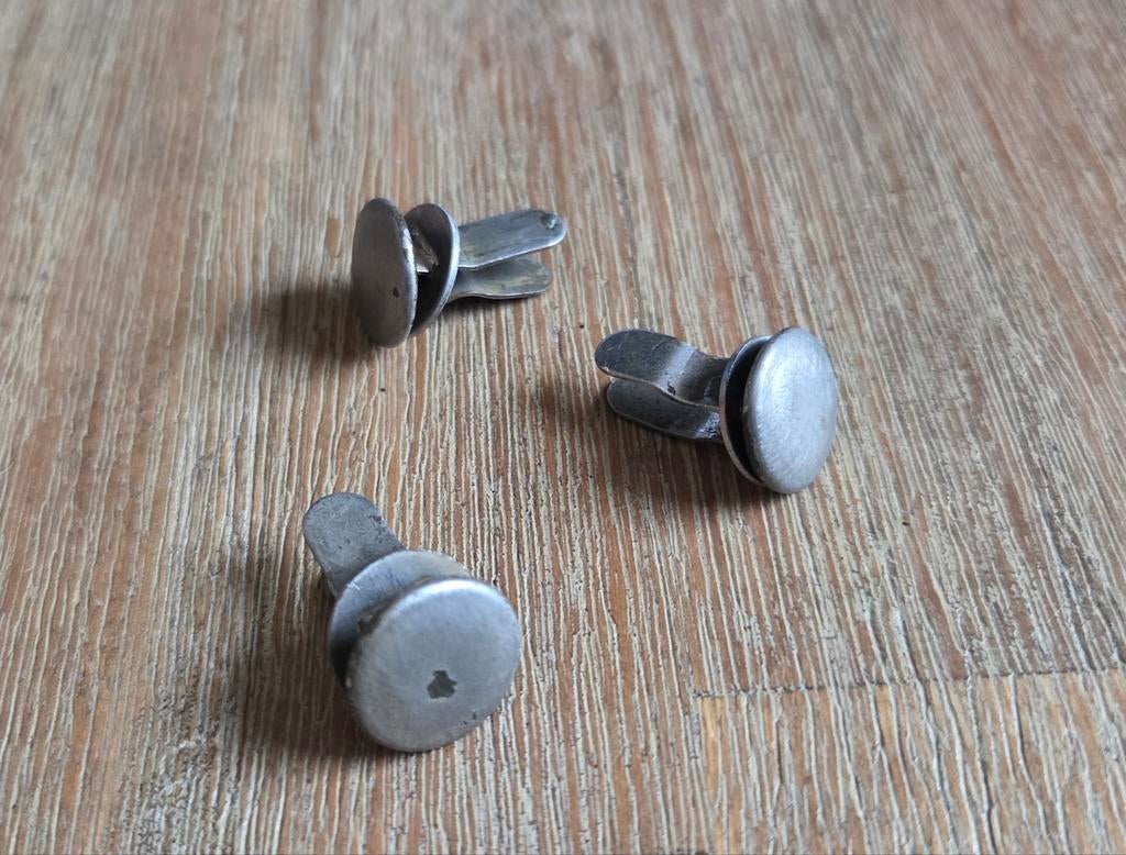 Splitpennen voor Duitse helm, Verzamelen, Militaria | Tweede Wereldoorlog, Ophalen of Verzenden