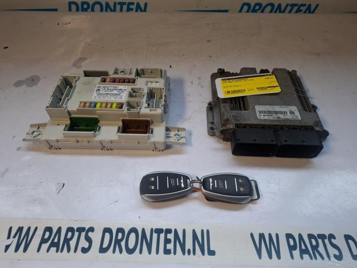 Ordinateur gestion moteur d'un Alfa Romeo Stelvio, Autos : Pièces & Accessoires, -, 3 mois de garantie, Utilisé, Alfa Romeo