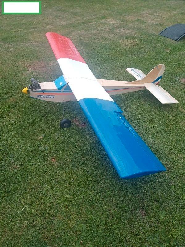 Perceel voor modelvliegtuigen, Hobby en Vrije tijd, Modelbouw | Vliegtuigen en Helikopters, Gebruikt, Vliegtuig, Groter dan 1:72