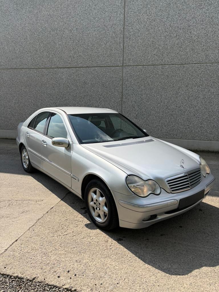 Mercedes benz / Automaat / 245.000 km / EXPORT, Auto's, Automaat, Leder, Particulier, Te koop
